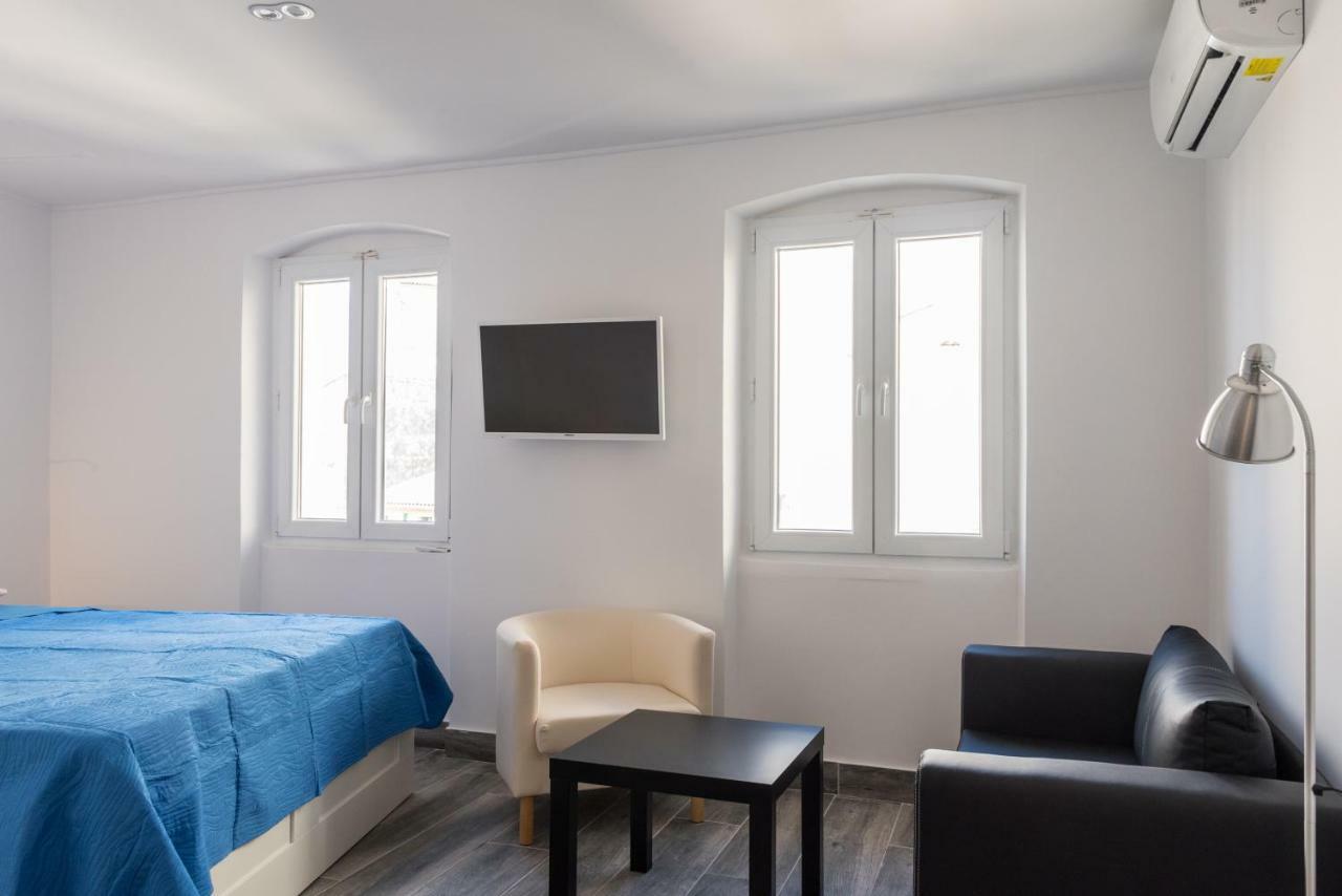 Corfu Downtown Suites Corfu (city) Exterior foto