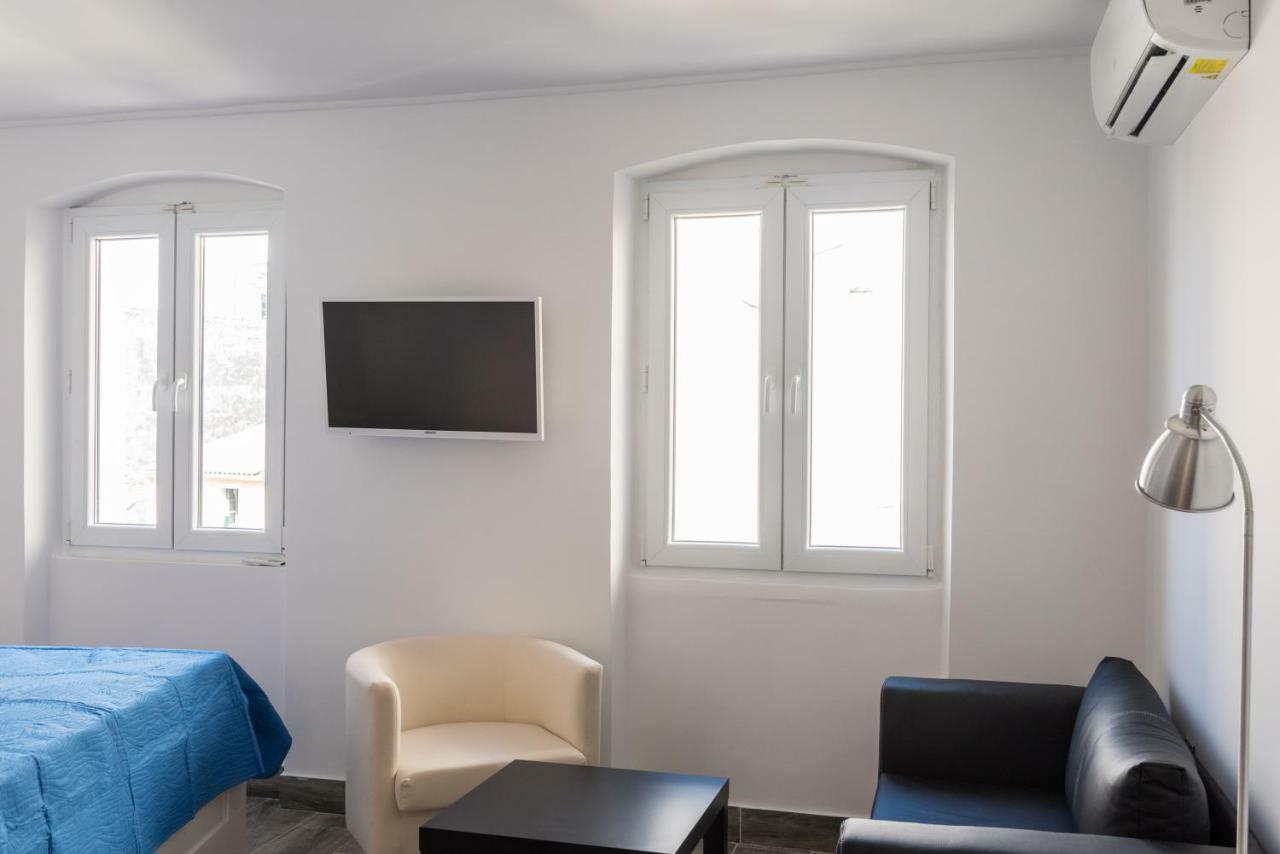 Corfu Downtown Suites Corfu (city) Exterior foto